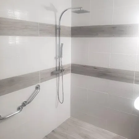 Bed & Breakfast L'aventure Morcenx